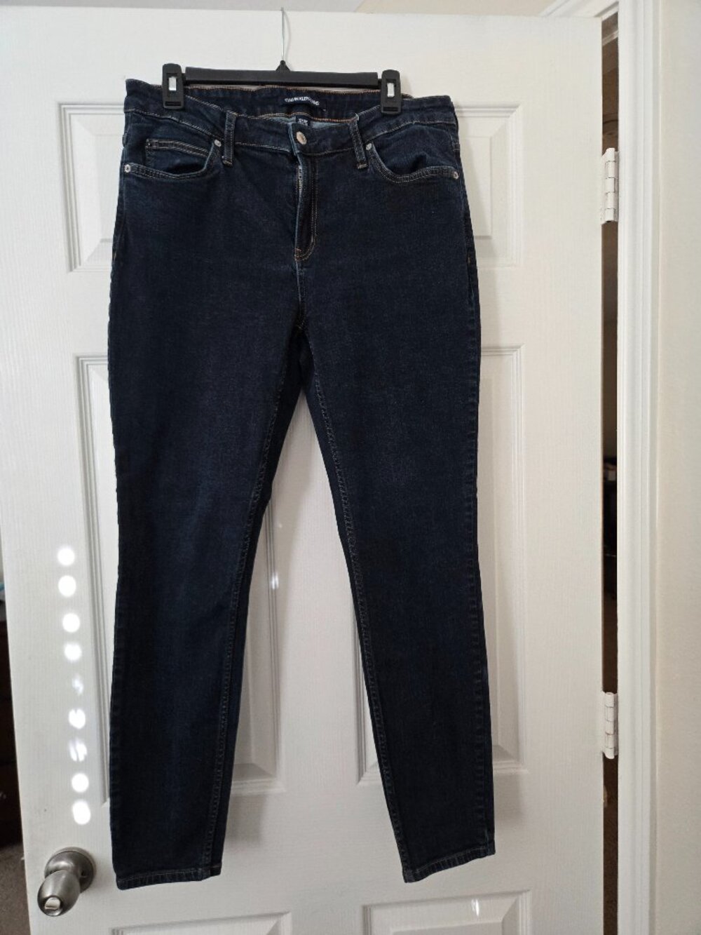Calvin Klein 32x30 Dark Wash Skinny Stretch Jeans